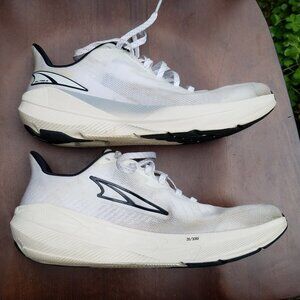 Altra Experience Flow size 9.5